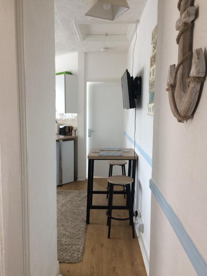Lovely Little Flat By The Sea In Cleethorpes Extérieur photo